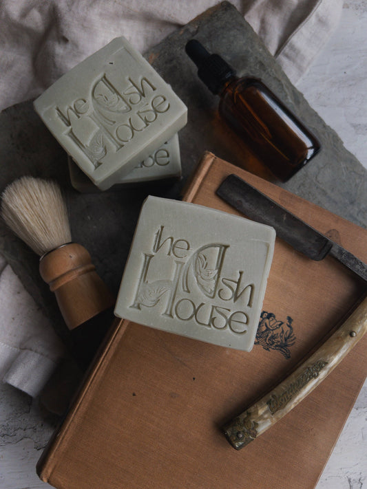 1910 Barbershop Signature Handcrafted Palm Free Soap