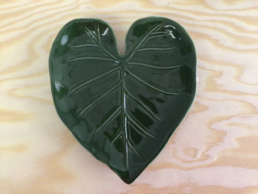 Leaf spoon rest
